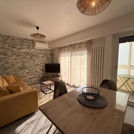 Sint T 1 Apartment *